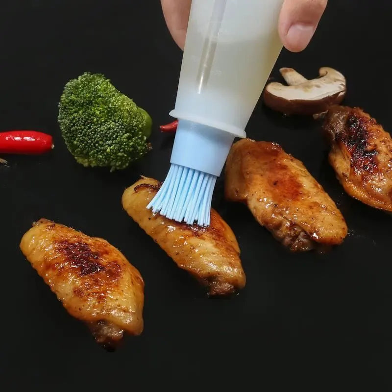 Escova de silicone com recipiente para cozinha